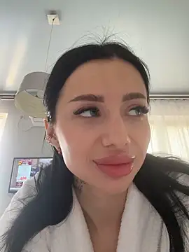 Snapshot of LunaSoft___ chatting on 04.09.26 LunaSoft online show from 04.09.26