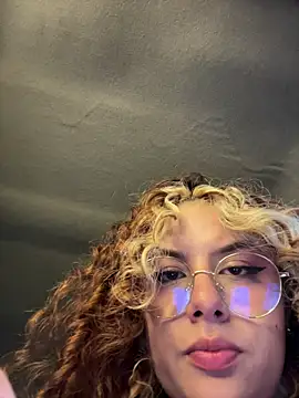 Amber-fire online show from 03.31.26