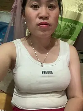 Snapshot of Sunny-smile1 chatting on 04.03.26 Sunny-smile1 online show from 04.03.26