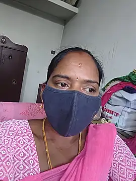 Snapshot of Tamil_Sangeetha chatting on 06.17.26 Tamil Sangeetha online show from 06.17.26