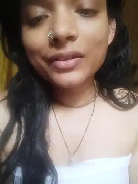 SweetTsAngel online show from 05.17.26
