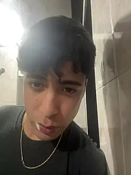 Snapshot of nico_herrera__ chatting on 06.25.26 nico herrera online show from 06.25.26