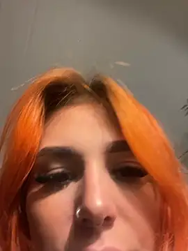 devilinhereyes online show from 04.07.26