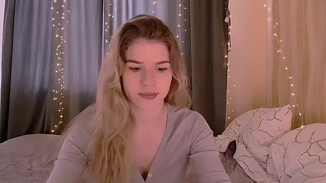 Alisa Swan  online show from 05.05.26