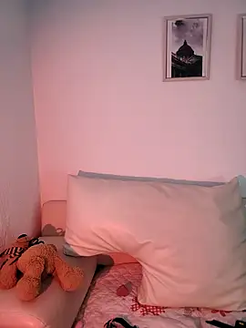 sweet alaia online show from 04.10.26