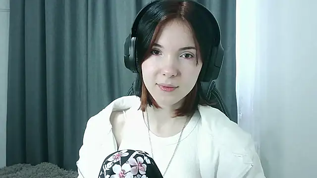 Snapshot of RubyBooby chatting on 05.05.26 RubyBooby online show from 05.05.26