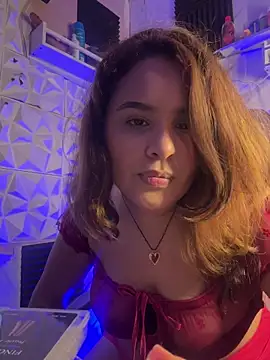 Snapshot of SaskiaDeluxe chatting on 04.04.26 SaskiaDeluxe online show from 04.04.26