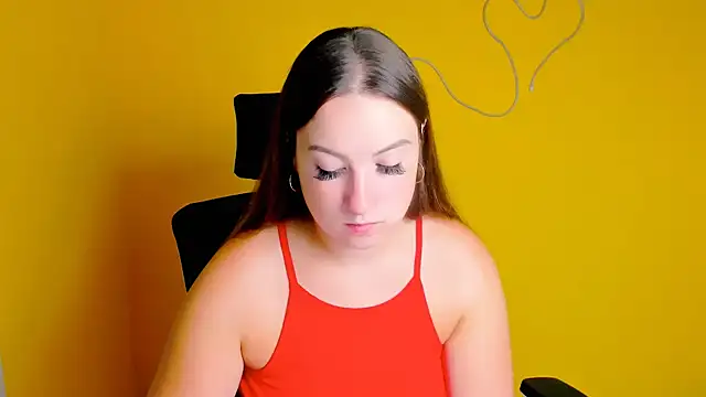 Tiffani Angel online show from 08.05.26