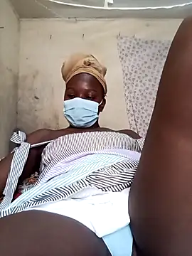 Snapshot of Sengubabe2 chatting on 04.08.26 Sengubabe2 online show from 04.08.26