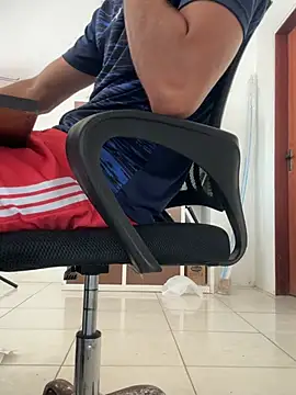 Snapshot of escrivao chatting on 03.30.26 escrivao online show from 03.30.26