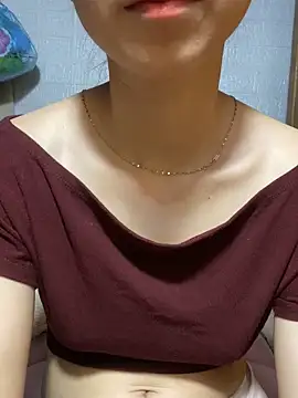 Snapshot of -Tini- chatting on 04.05.26 -Tini- online show from 04.05.26