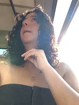 bella swwan  online show from 04.04.26