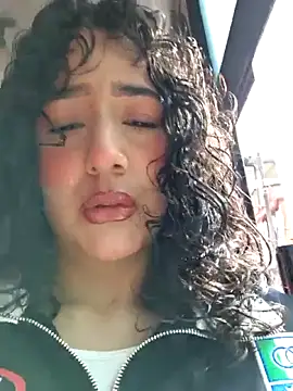 bella swwan  online show from 04.05.26