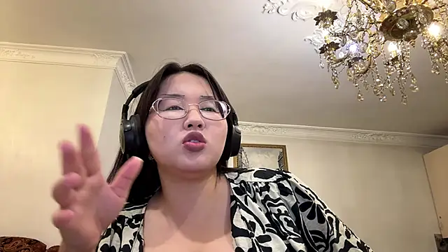 Feylinmay online show from 04.25.26