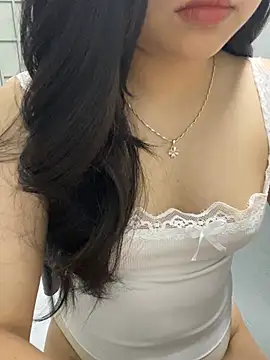 Rosecute11 online show from 04.23.26