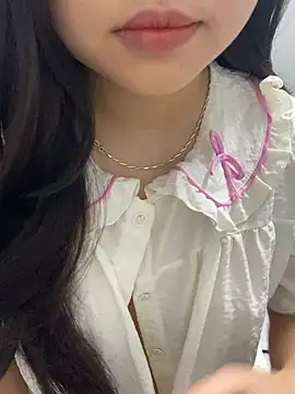 Rosecute11 online show from 04.26.26