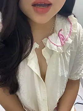 Rosecute11 online show from 04.27.26