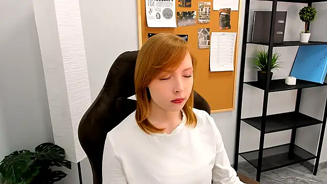 CherryCrushLove online show from 04.26.26