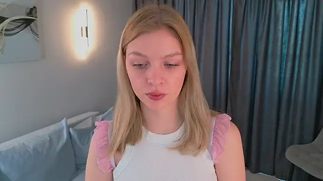 PatriciaaReed online show from 04.25.26