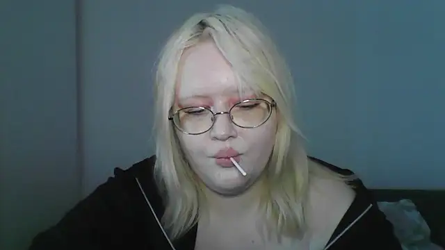 Snapshot of Elayne_Sweet chatting on 04.11.26 Elayne Sweet online show from 04.11.26