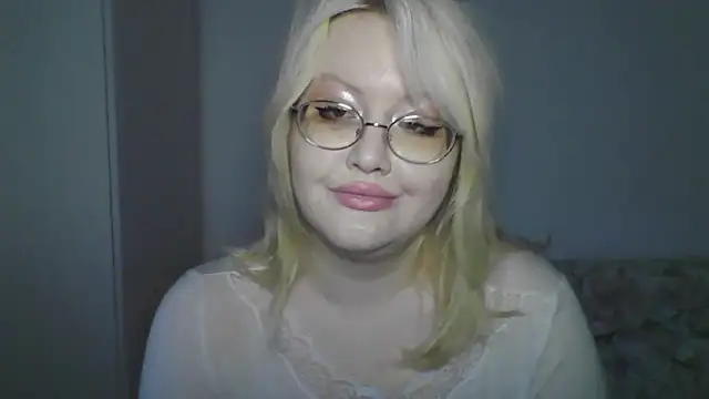 Snapshot of Elayne_Sweet chatting on 05.20.26 Elayne Sweet online show from 05.20.26