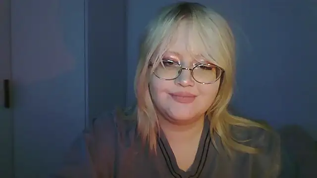 Snapshot of Elayne_Sweet chatting on 05.29.26 Elayne Sweet online show from 05.29.26