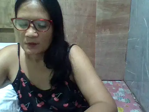 PinayZaira online show from 05.06.26