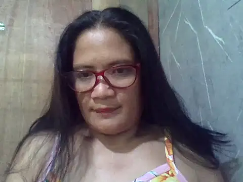 PinayZaira online show from 05.13.26
