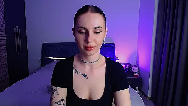 Sour Berry  online show from 04.28.26