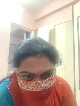 Snapshot of snehahotgirl chatting on 03.31.26 snehahotgirl online show from 03.31.26