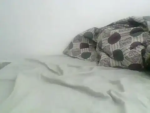 Thandiwe2003 online show from 04.22.26