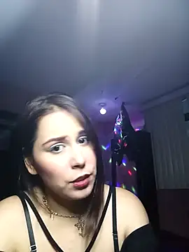 Aurora-Luz online show from 04.22.26