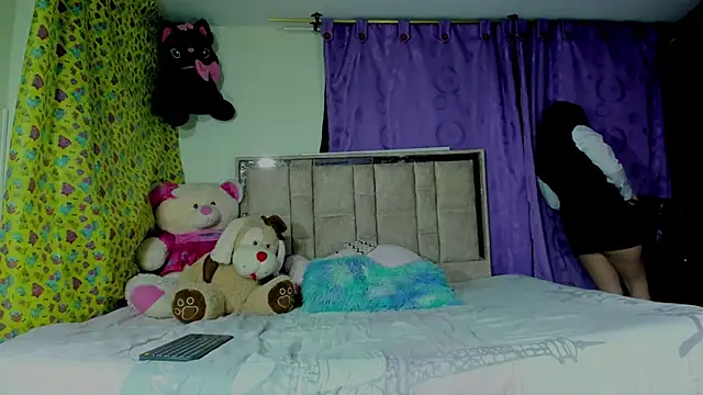 moniquehisk online show from 04.25.26