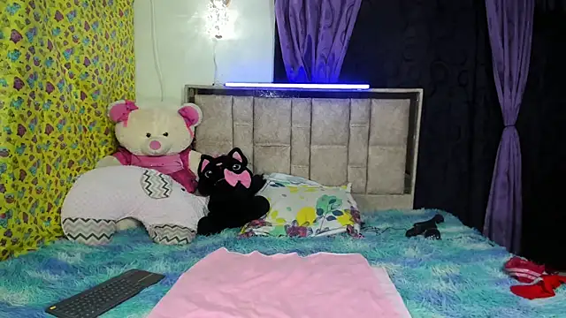 moniquehisk online show from 05.12.26