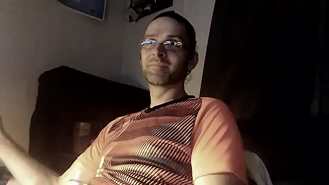 Snapshot of barebearstudio chatting on 04.04.26 barebearstudio online show from 04.04.26