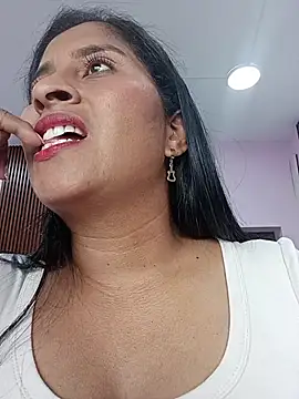 SofiaMendez1  online show from 04.28.26