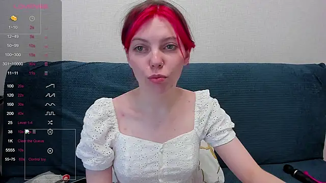 Snapshot of Marie_Reyess chatting on 06.11.26 Marie Reyess online show from 06.11.26