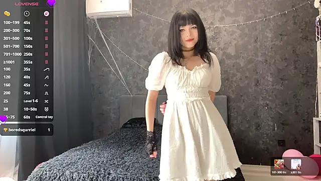 EmilyEmbears online show from 05.19.26