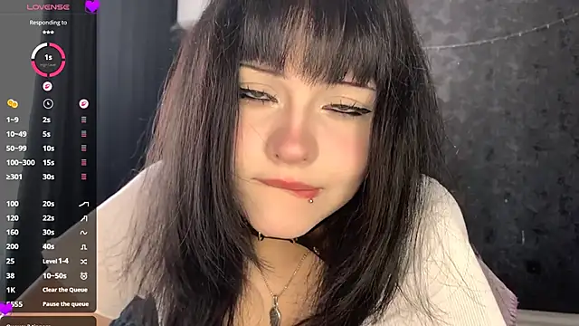 EmilyEmbears online show from 05.26.26