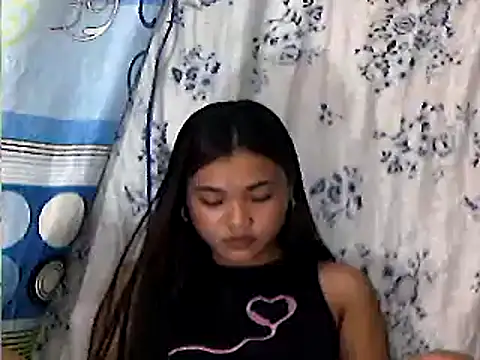 AsianPinay18 online show from 05.12.26