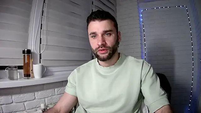 DaddySlava online show from 04.18.26