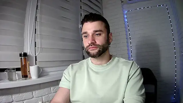 DaddySlava online show from 04.18.26