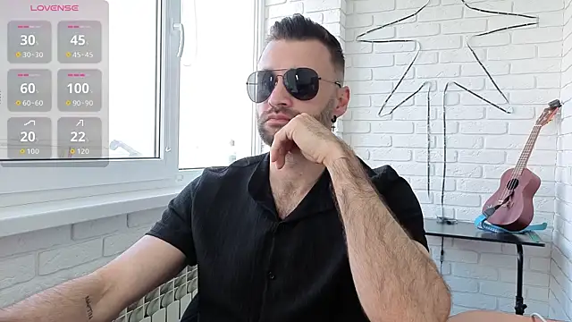 Snapshot of DaddySlava chatting on 06.03.26 DaddySlava online show from 06.03.26