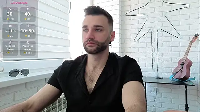Snapshot of DaddySlava chatting on 06.04.26 DaddySlava online show from 06.04.26