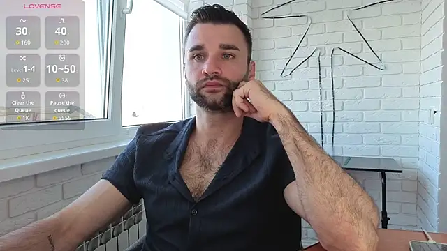 Snapshot of DaddySlava chatting on 06.18.26 DaddySlava online show from 06.18.26