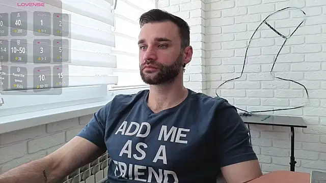Snapshot of DaddySlava chatting on 06.19.26 DaddySlava online show from 06.19.26