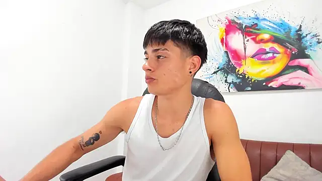 Thebestboyhot online show from 04.21.26