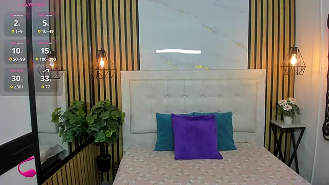 Anabell 03 online show from 06.30.26