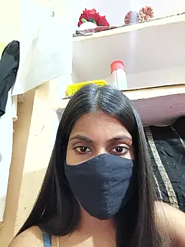 shreyaverma899 online show from 04.12.26