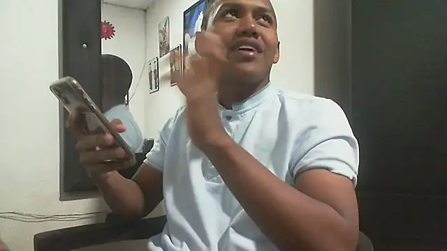 ChocolaticoBoy online show from 04.04.26